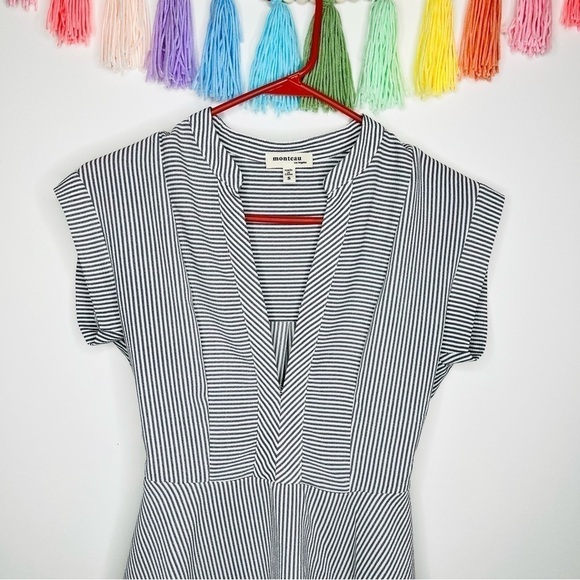 Monteau Stripe Business Casual Short Sleeve Office Career Blouse Shirt Small - Picture 2 of 10